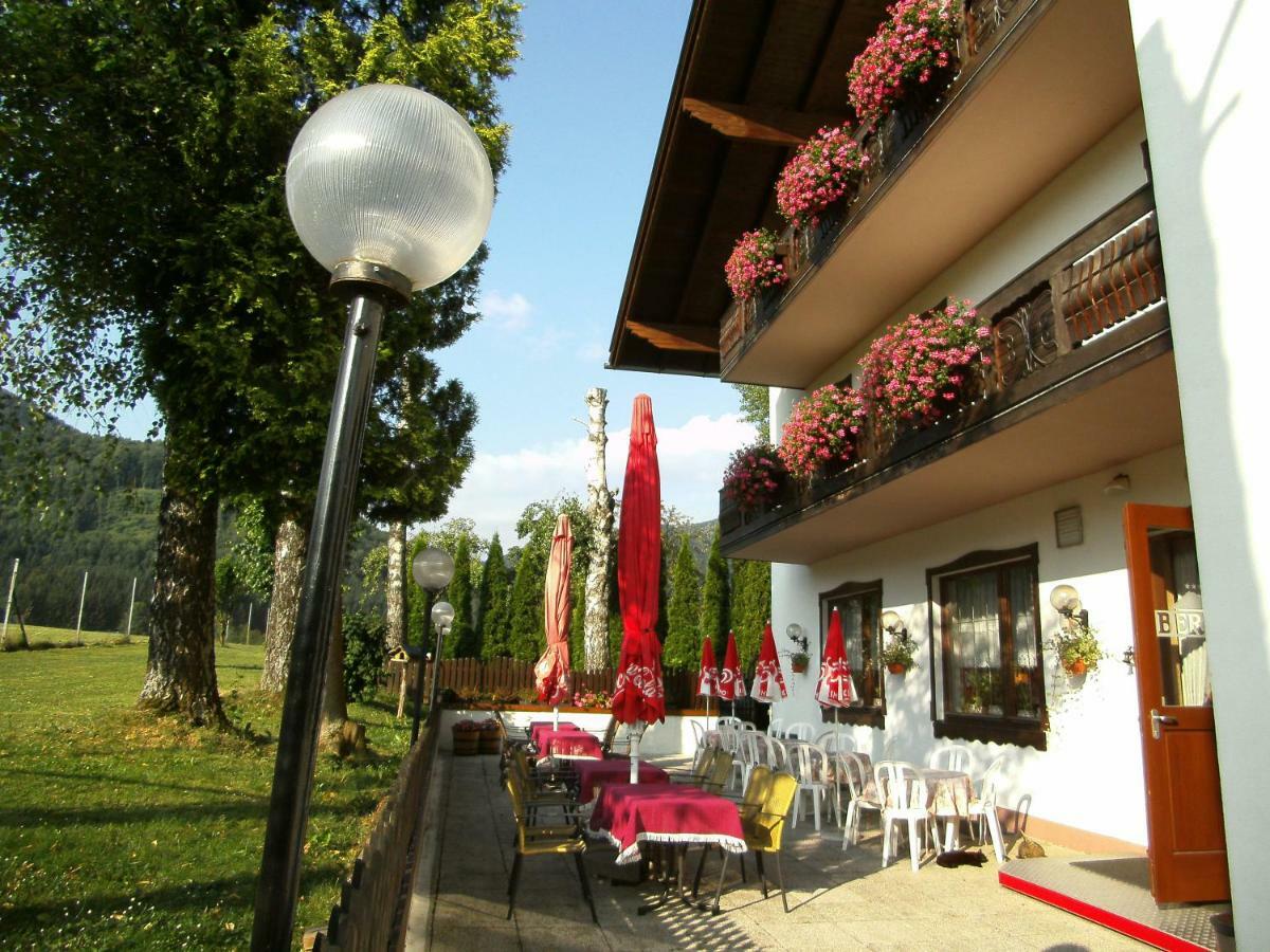 Berghof Hotel Gaming Bagian luar foto