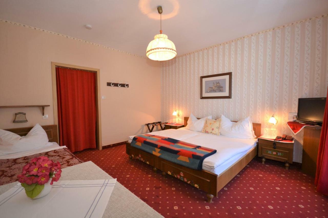 Berghof Hotel Gaming Bagian luar foto