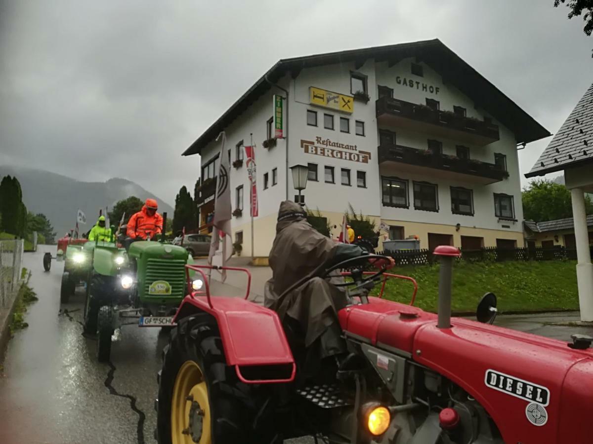 Berghof Hotel Gaming Bagian luar foto